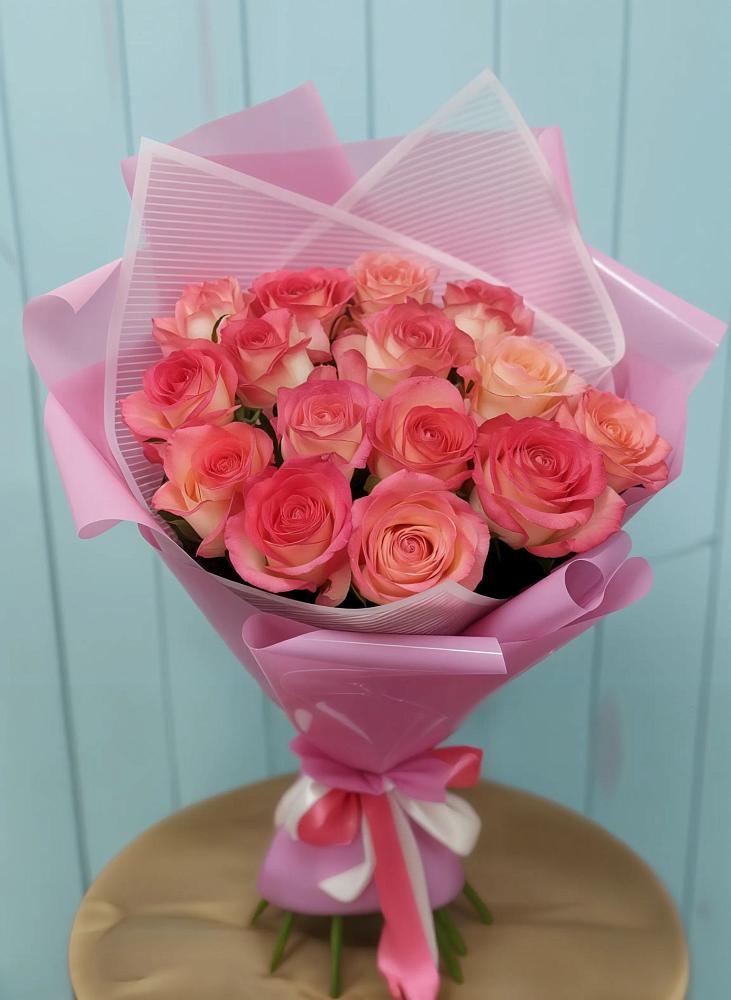 Букет 15 Розовых роз Равель в Алексеевском