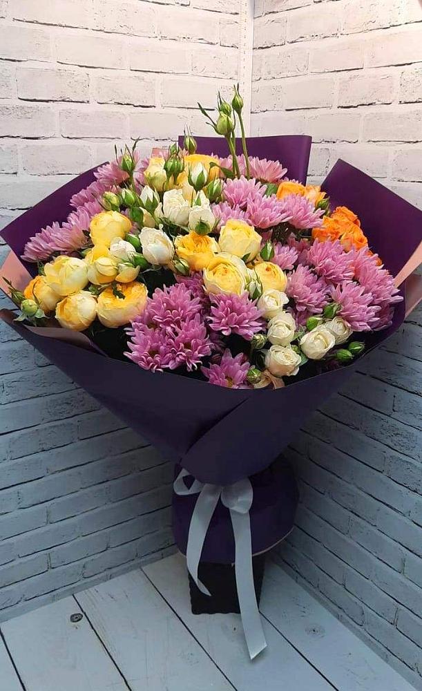Букет цветов из: Хризантемы и Розы в Алексеевском