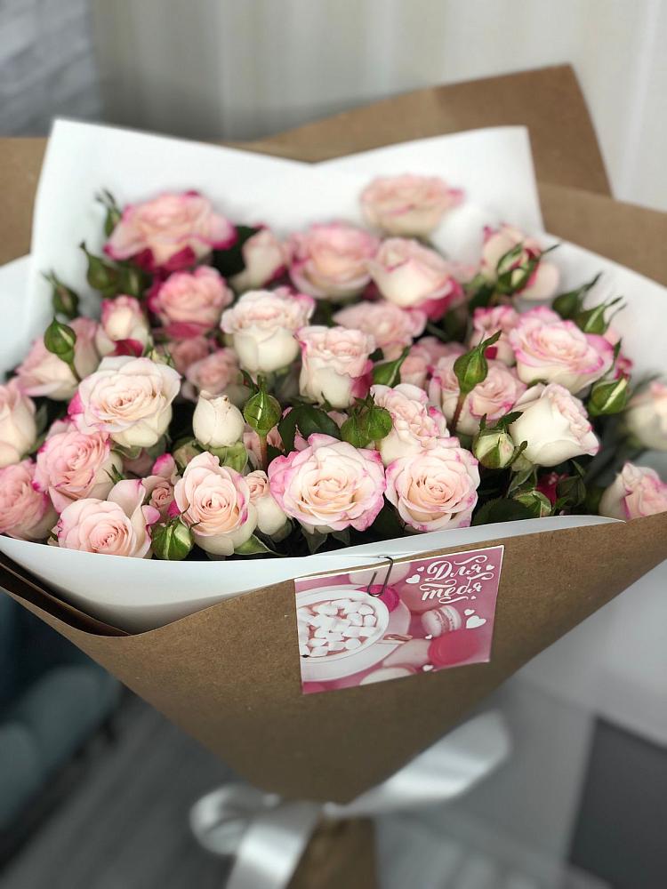 Букет цветов из: Розы в Алексеевском