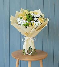 Букет цветов из:  Хризантемы и Розы в Алексеевском