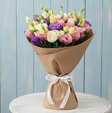 Букет цветов из:  Лизиантусы в Алексеевском