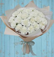 Букет цветов из:  Гвоздики в Алексеевском